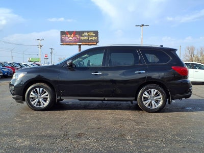 2020 Nissan Pathfinder S