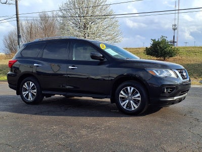 2020 Nissan Pathfinder S