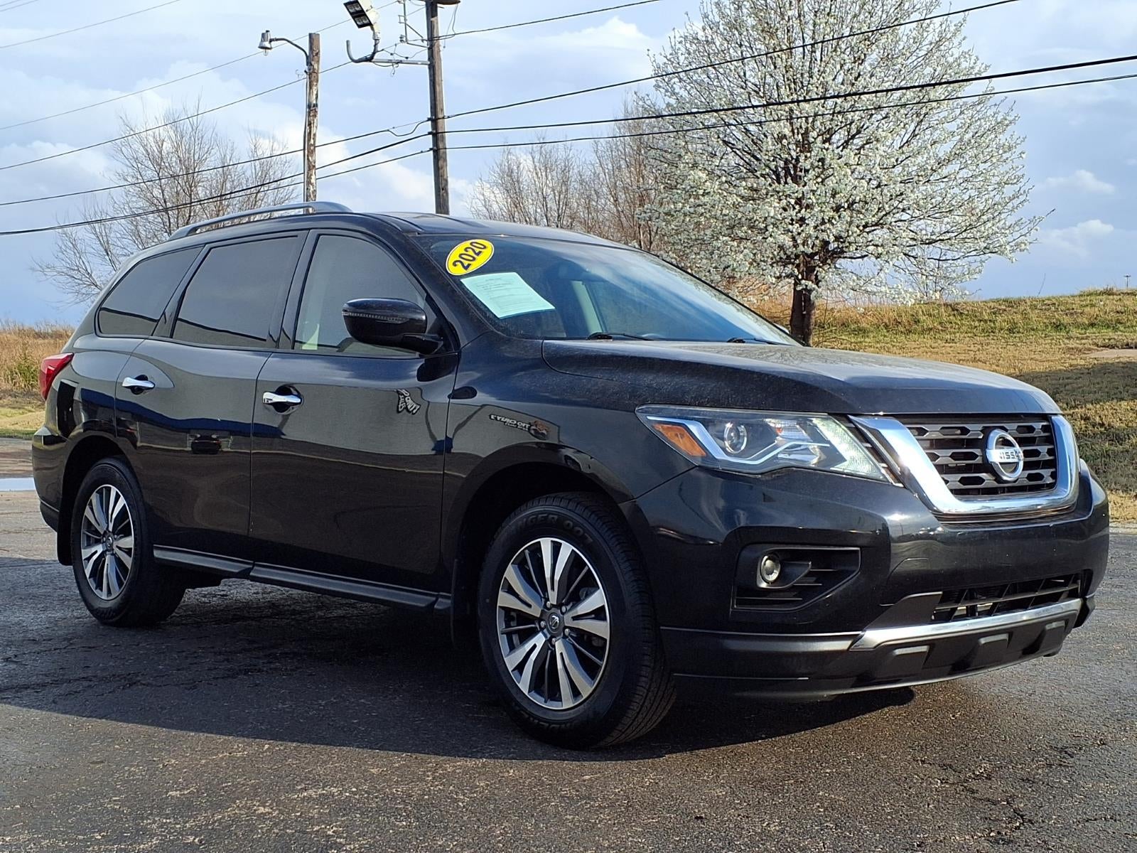 2020 Nissan Pathfinder S