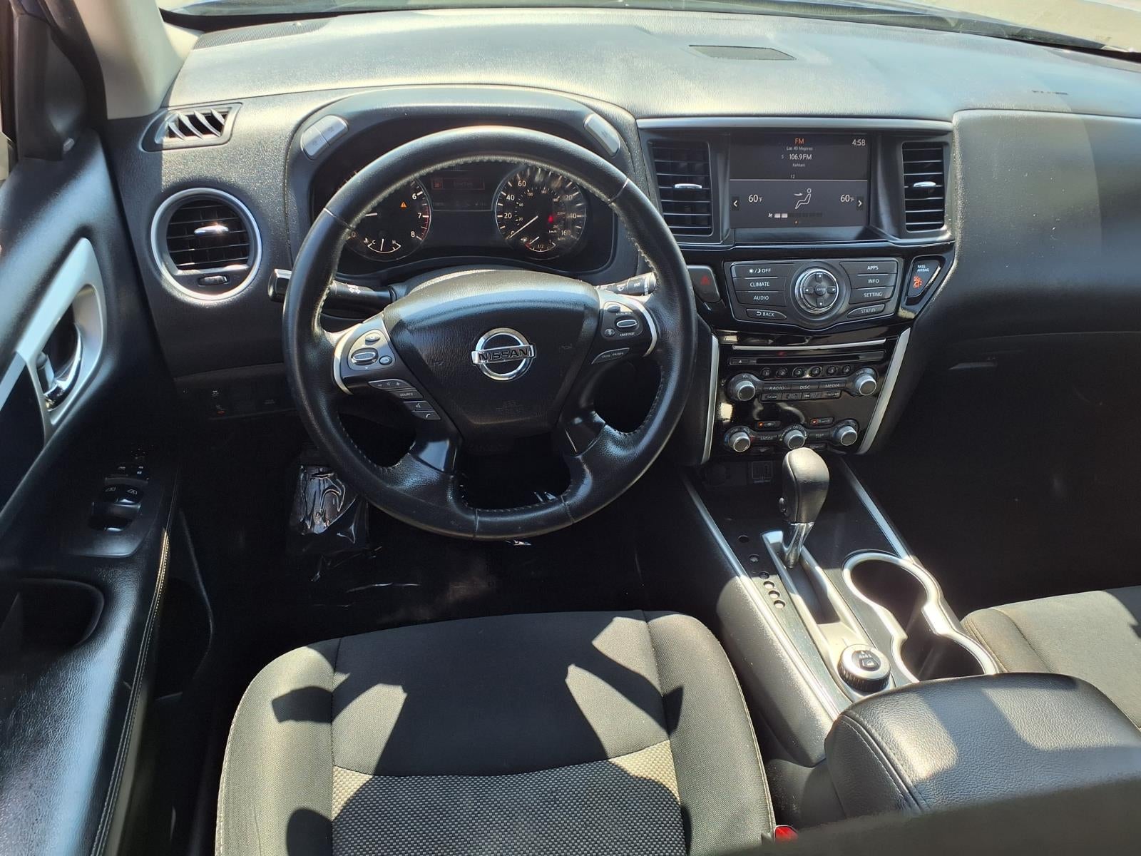 2019 Nissan Pathfinder SV