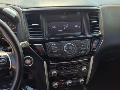 2019 Nissan Pathfinder SV