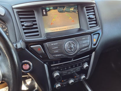 2019 Nissan Pathfinder SV