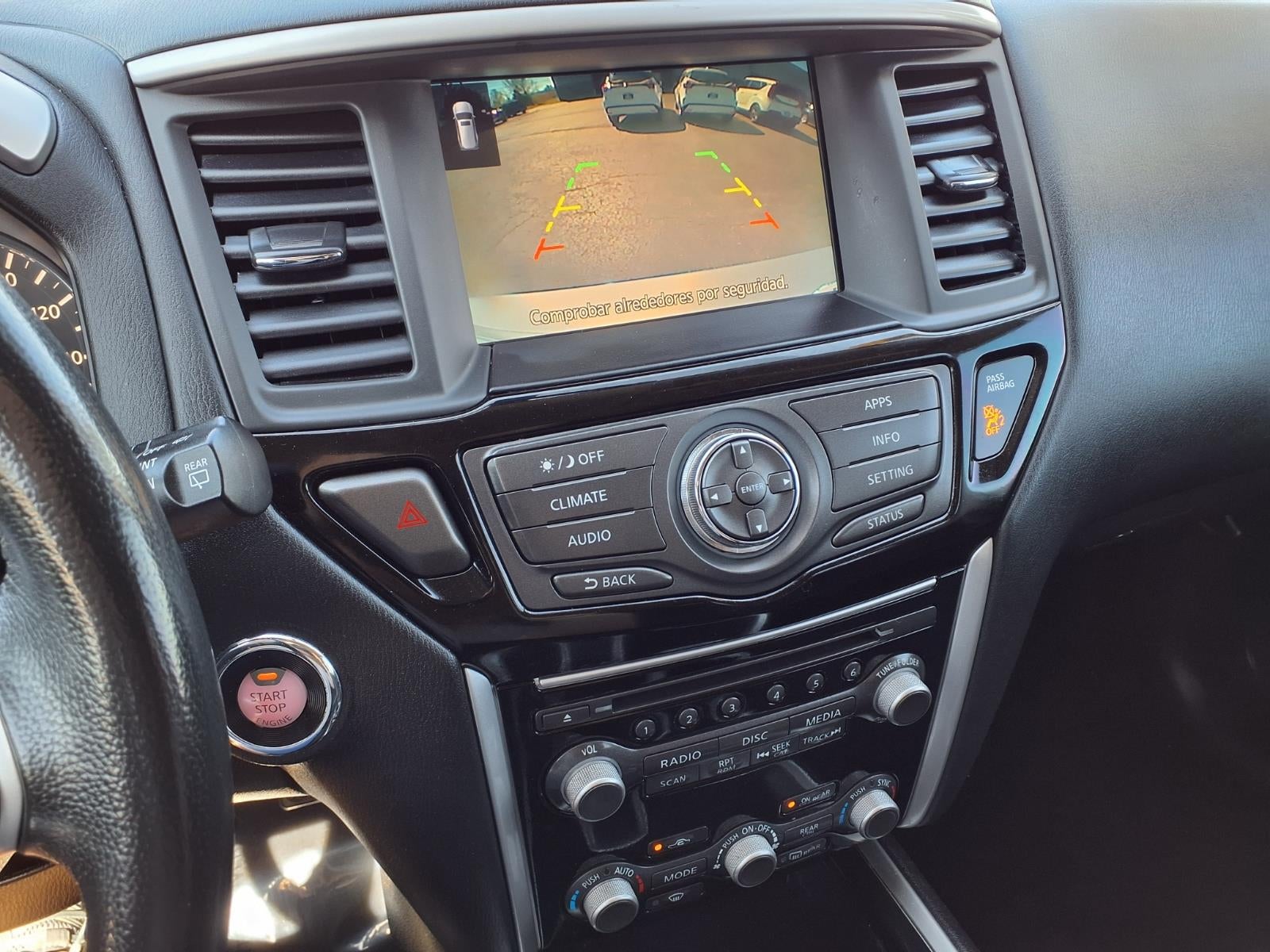 2019 Nissan Pathfinder SV