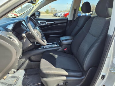 2019 Nissan Pathfinder SV