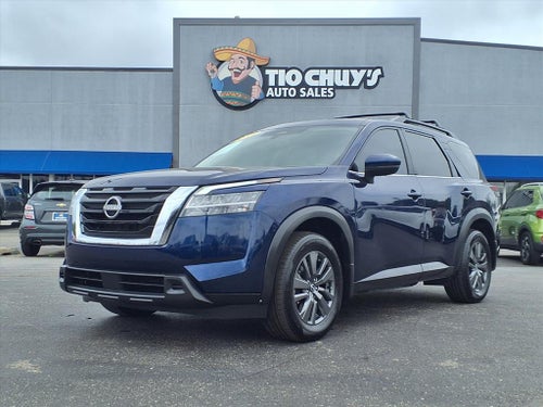 2022 Nissan Pathfinder SV