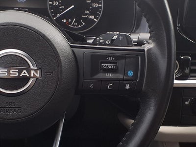 2022 Nissan Pathfinder SV