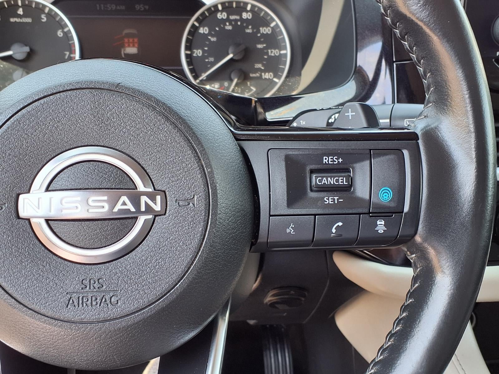 2023 Nissan Pathfinder SV