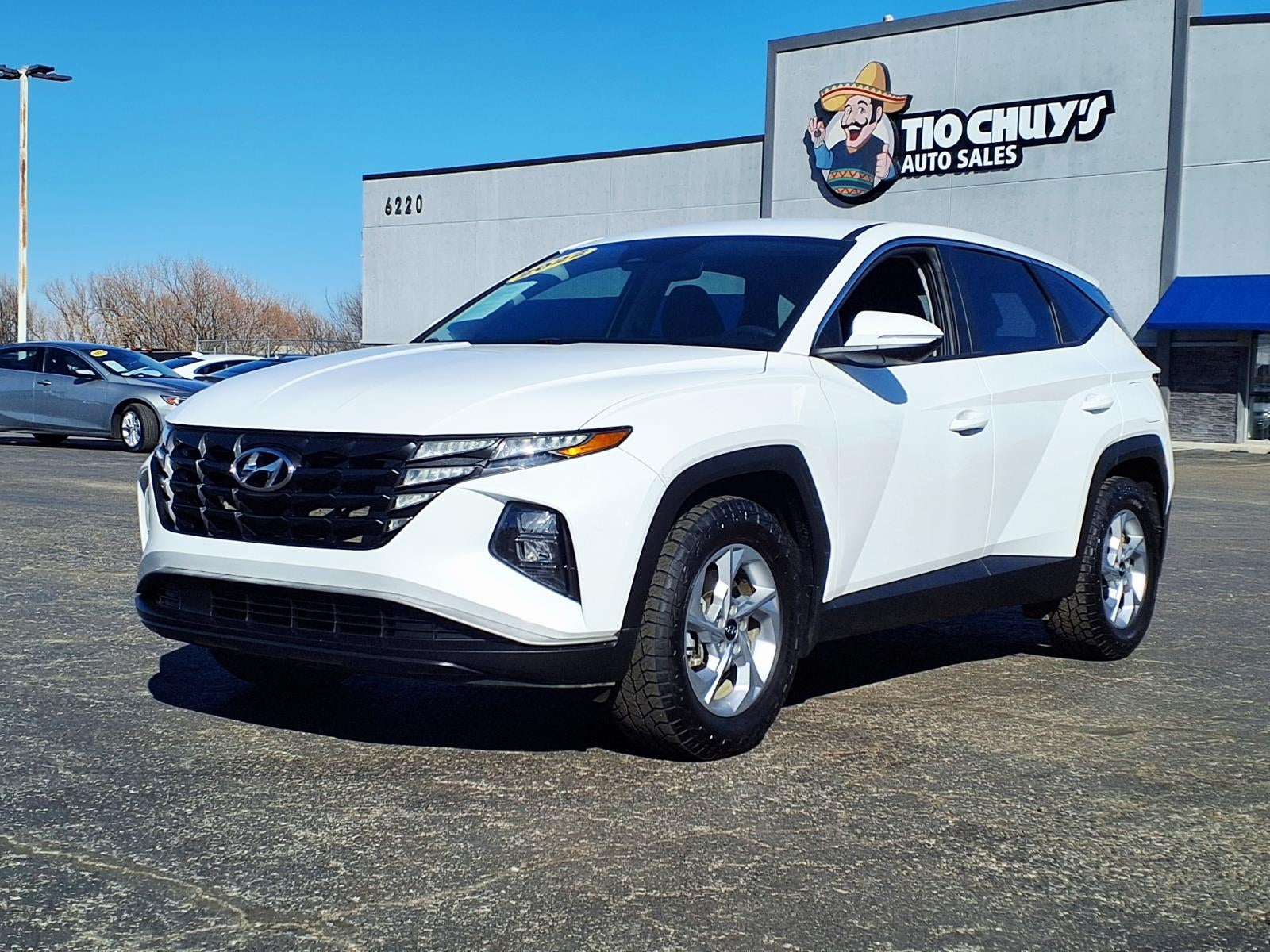 2022 Hyundai TUCSON SE