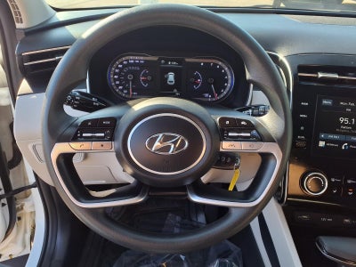 2022 Hyundai TUCSON SE