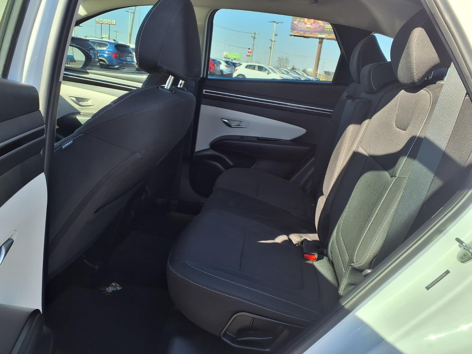 2022 Hyundai TUCSON SE