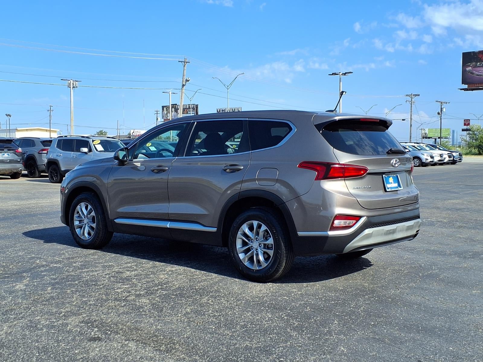 2019 Hyundai SANTA FE SE