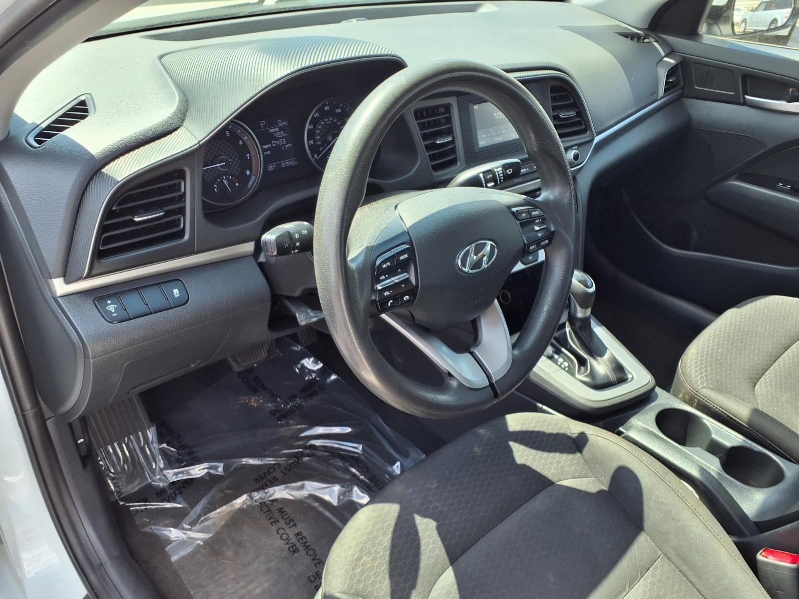 2019 Hyundai ELANTRA SE