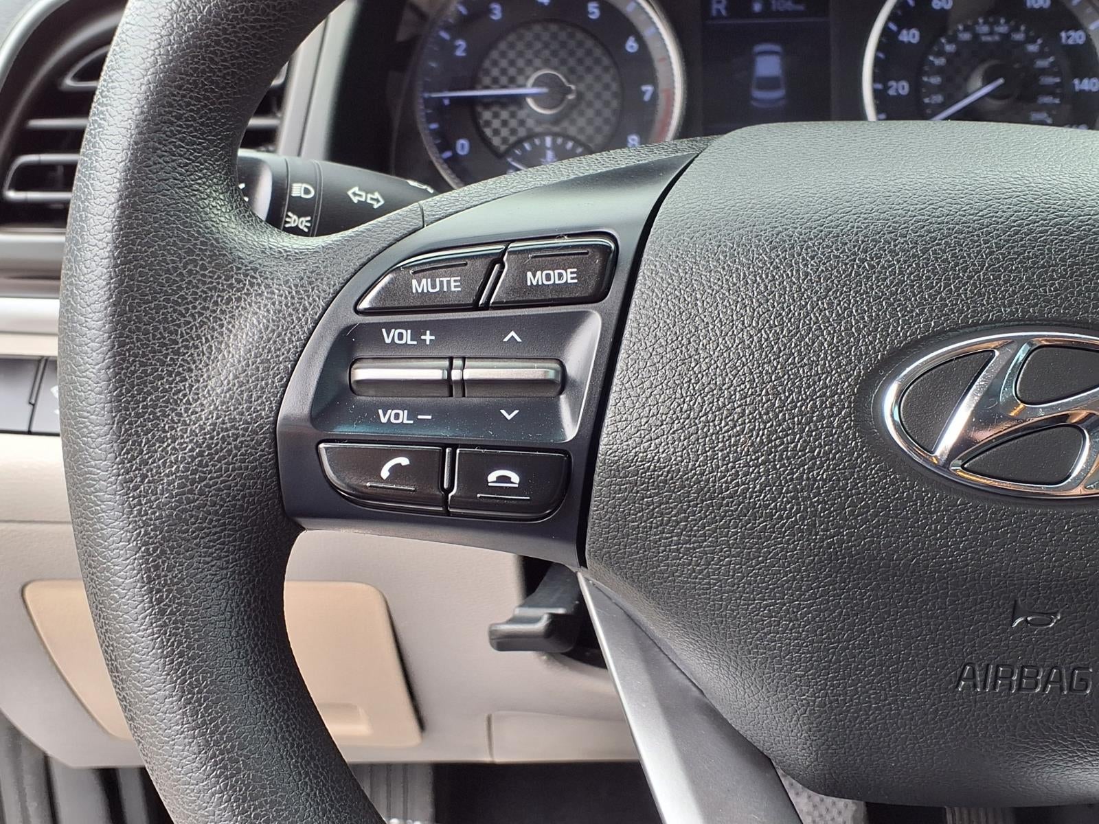 2020 Hyundai ELANTRA SE
