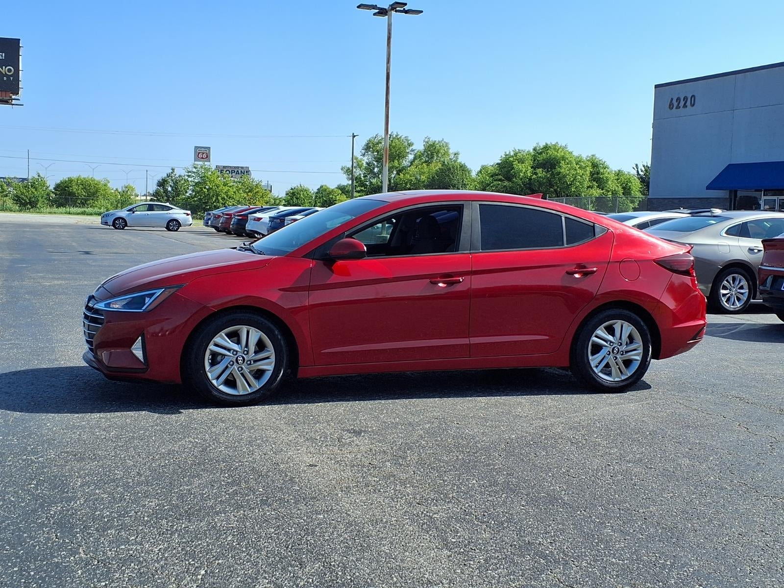 2019 Hyundai ELANTRA SEL