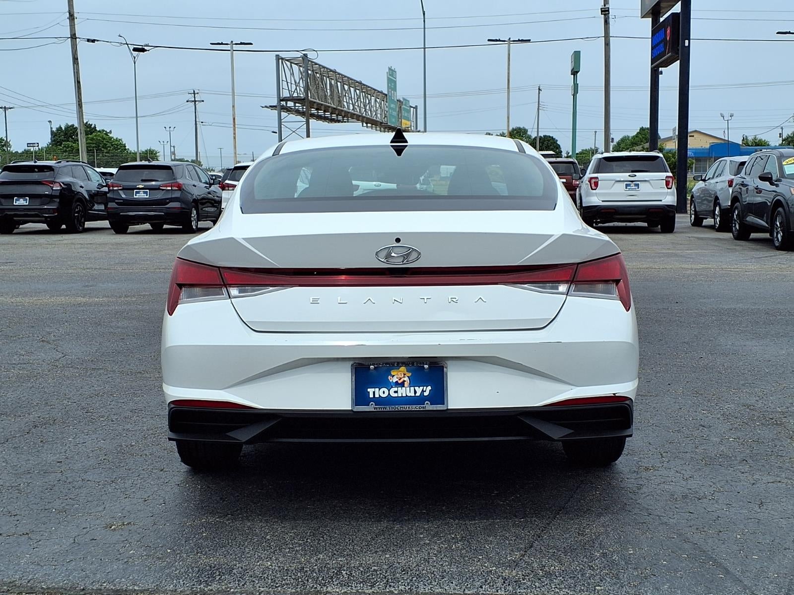 2023 Hyundai ELANTRA SEL
