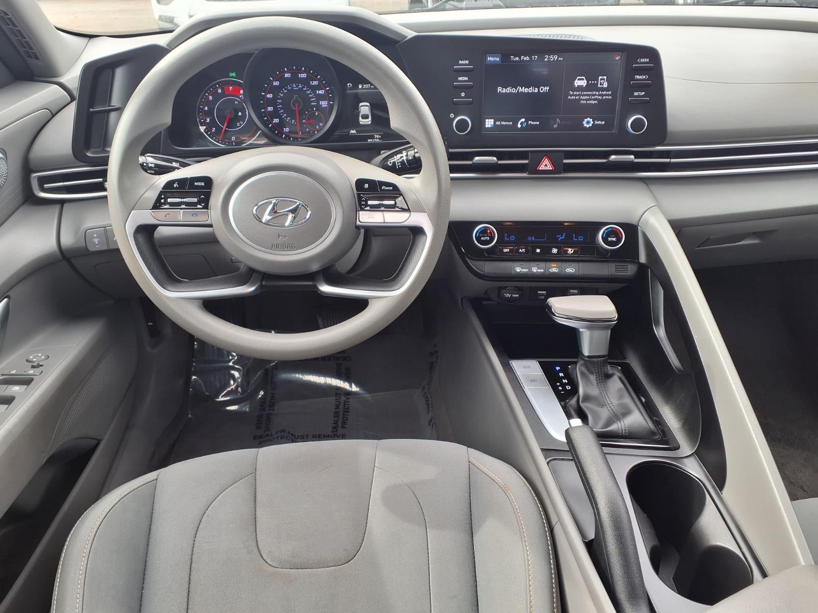 2023 Hyundai ELANTRA SEL