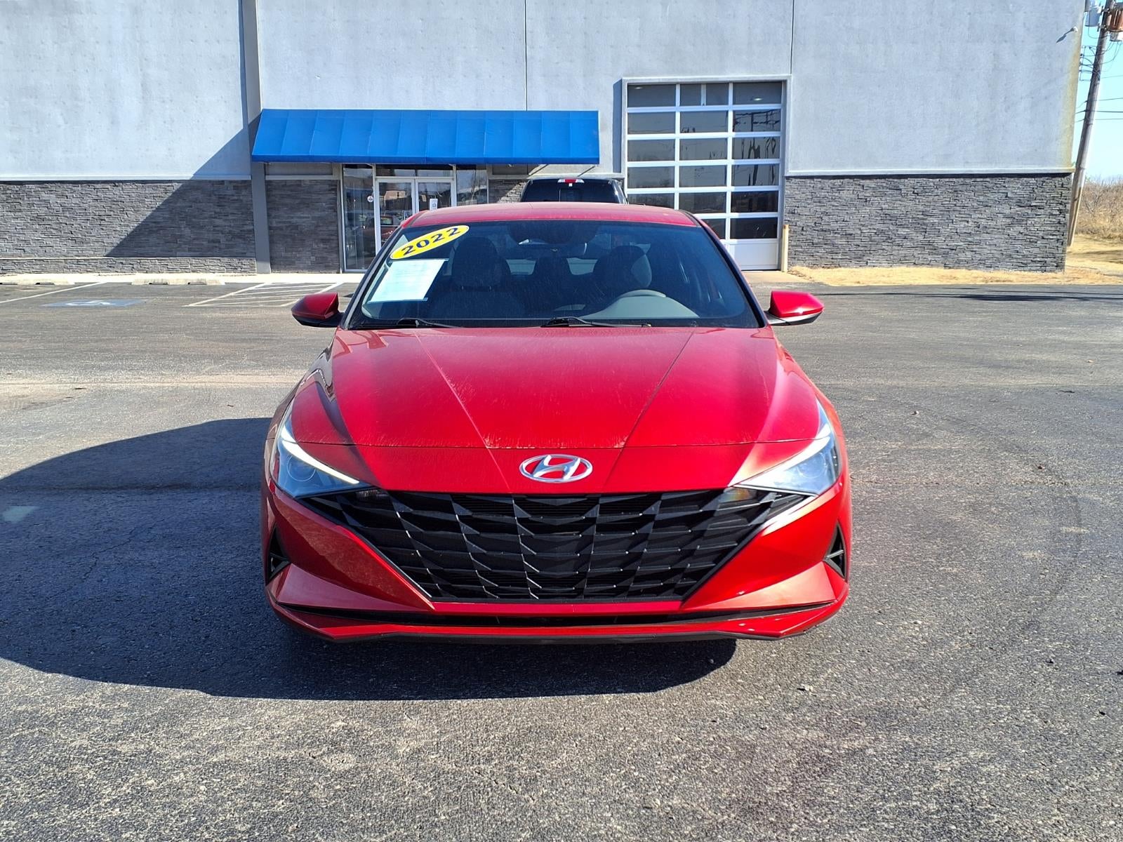 2022 Hyundai ELANTRA SEL