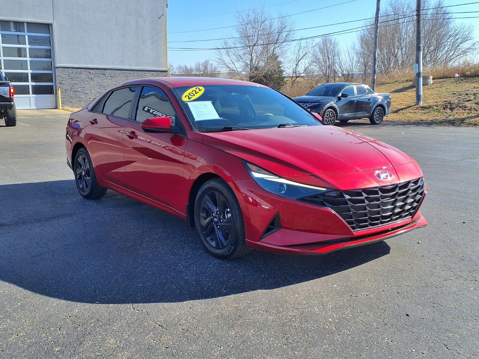 2022 Hyundai ELANTRA SEL