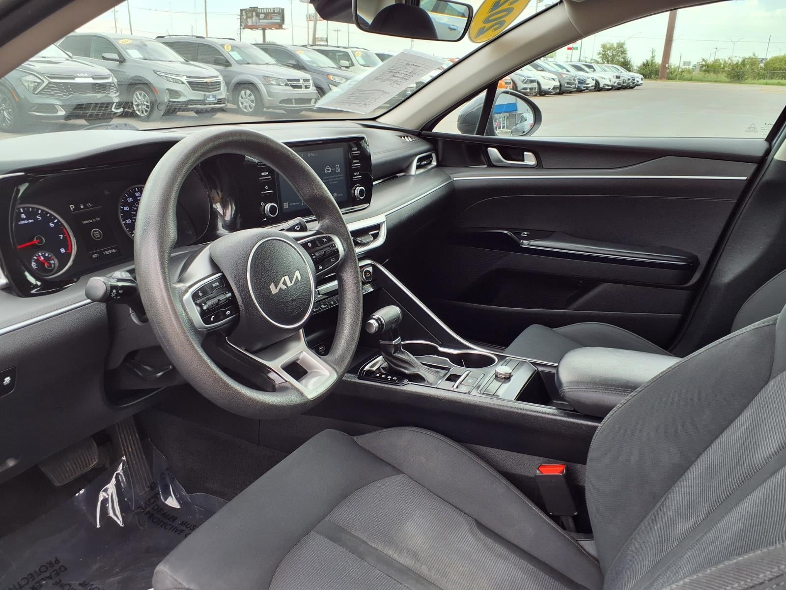 2022 Kia K5 LXS