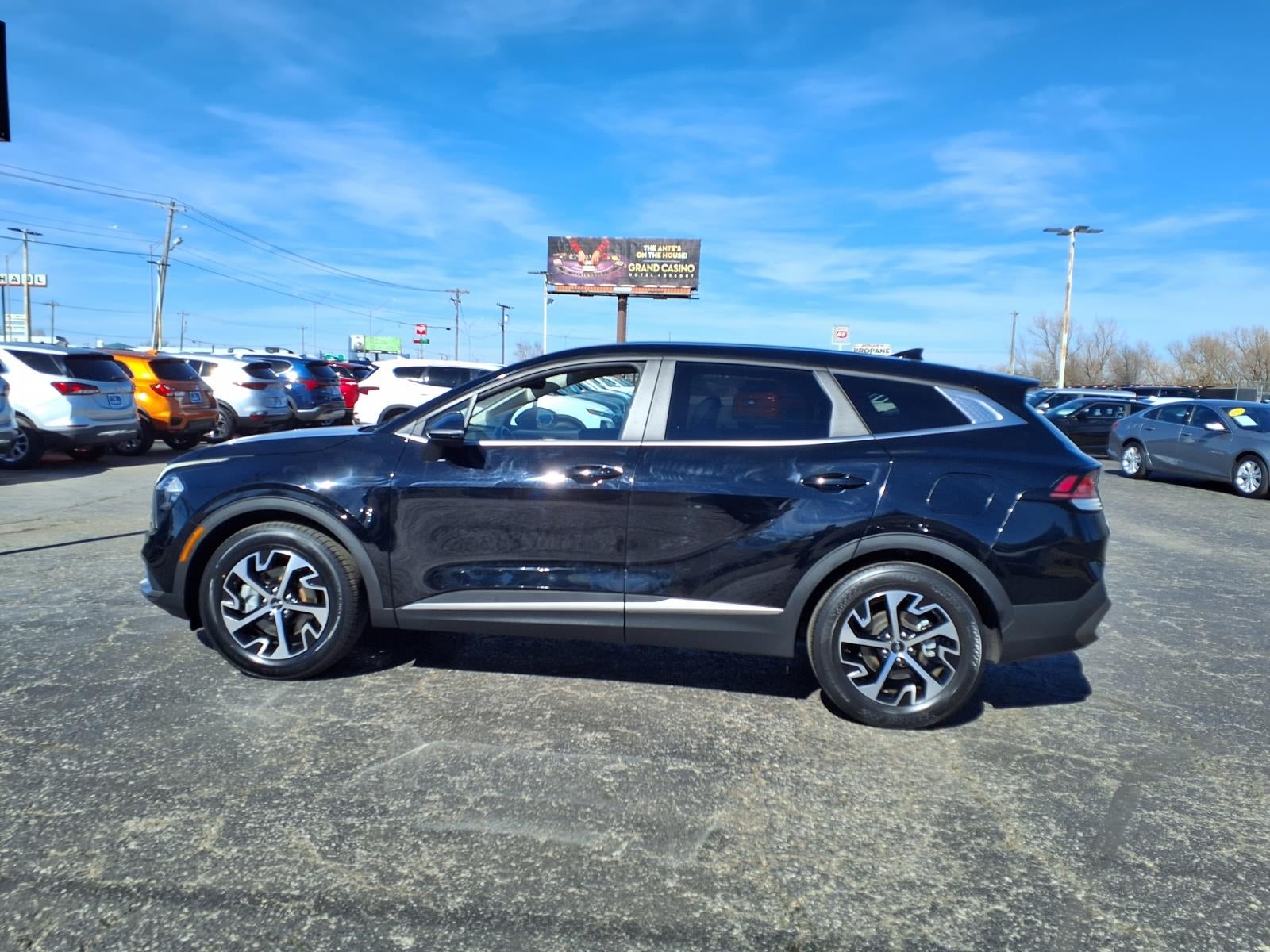 2023 Kia Sportage EX