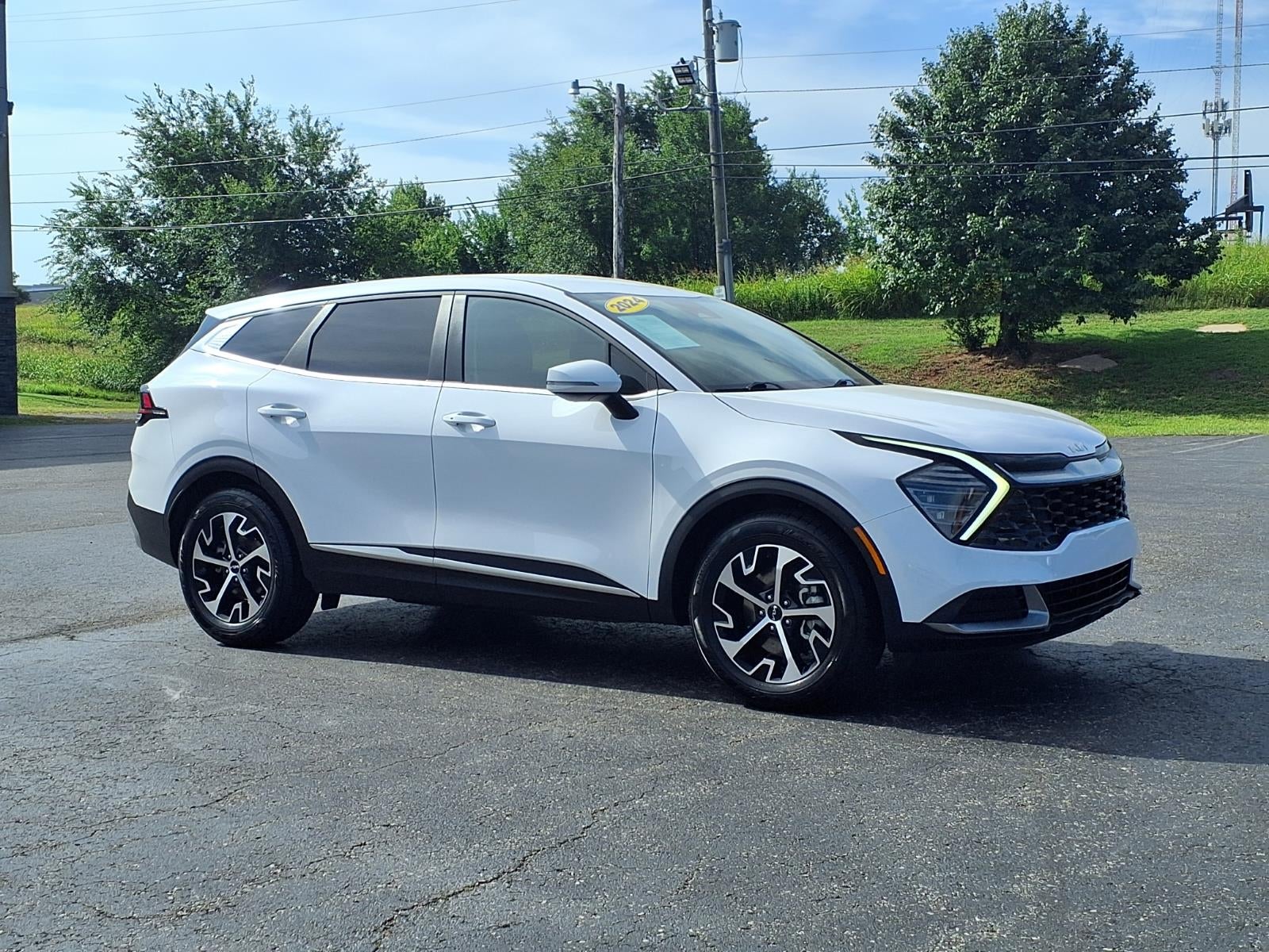 2024 Kia Sportage EX