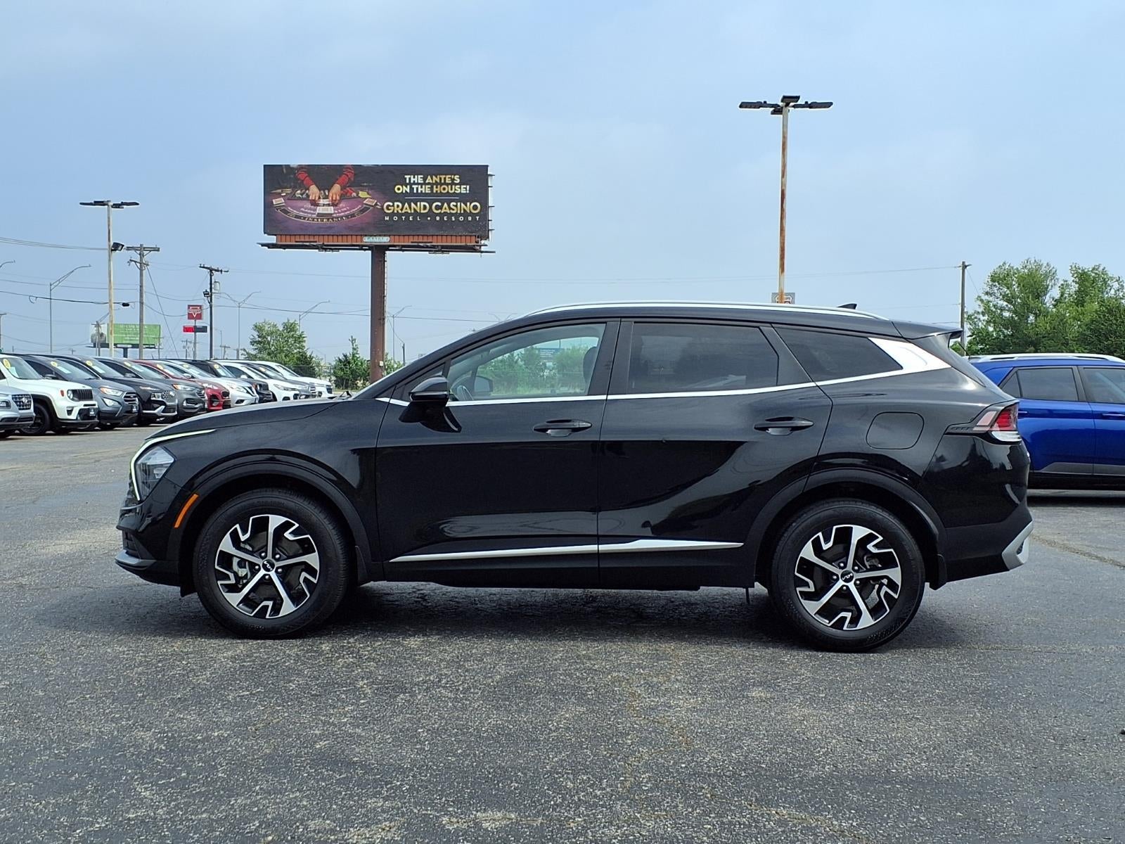 2023 Kia Sportage EX