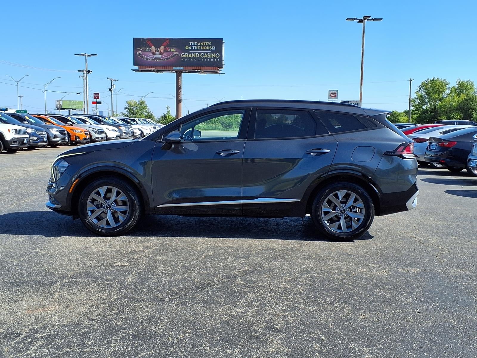 2023 Kia Sportage SX