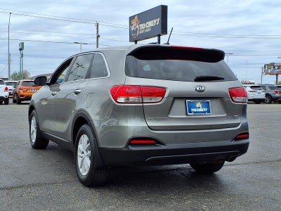2017 Kia Sorento L