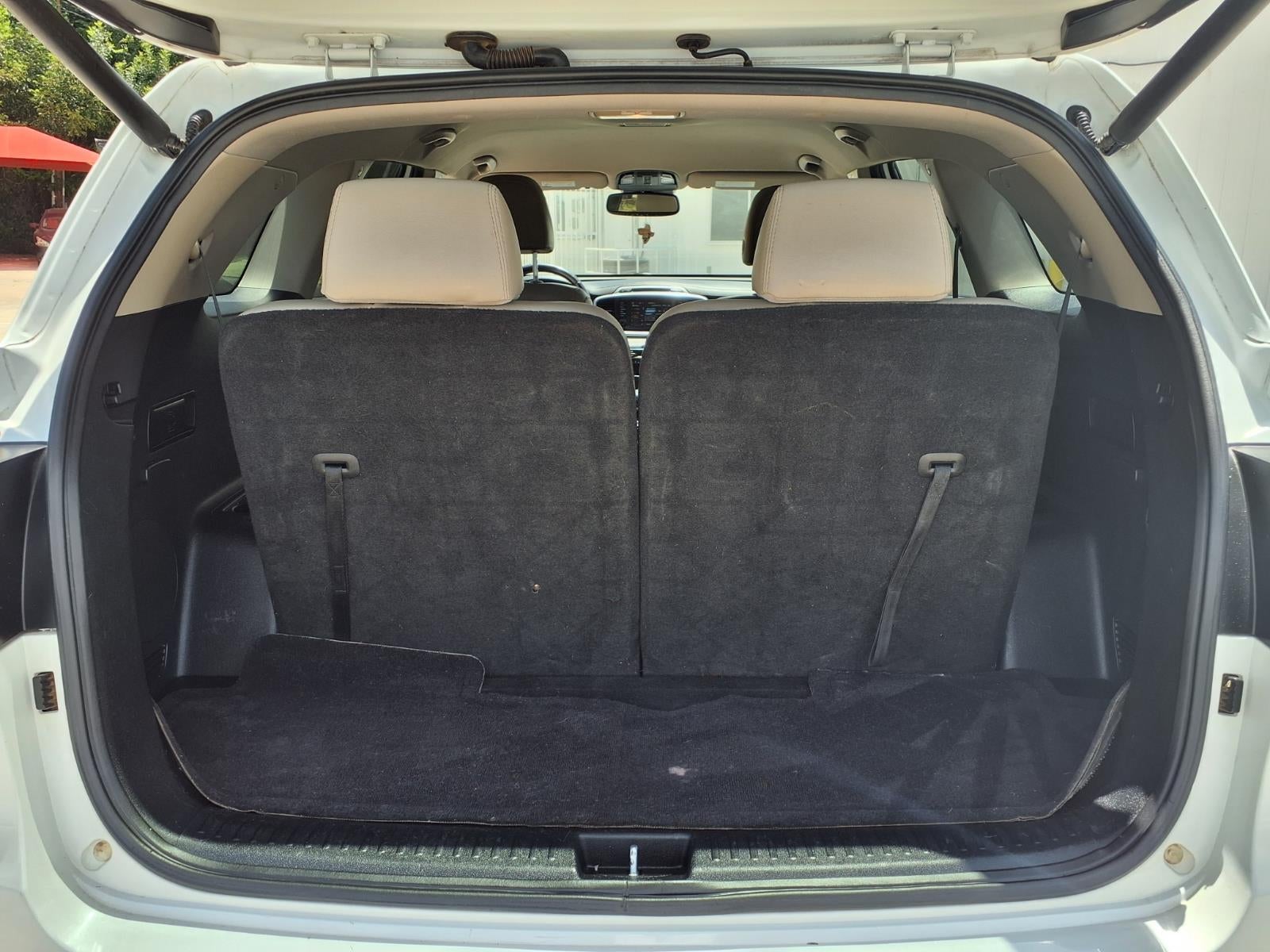 2019 Kia Sorento EX V6