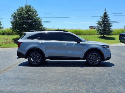 2022 Kia Sorento X-Line EX