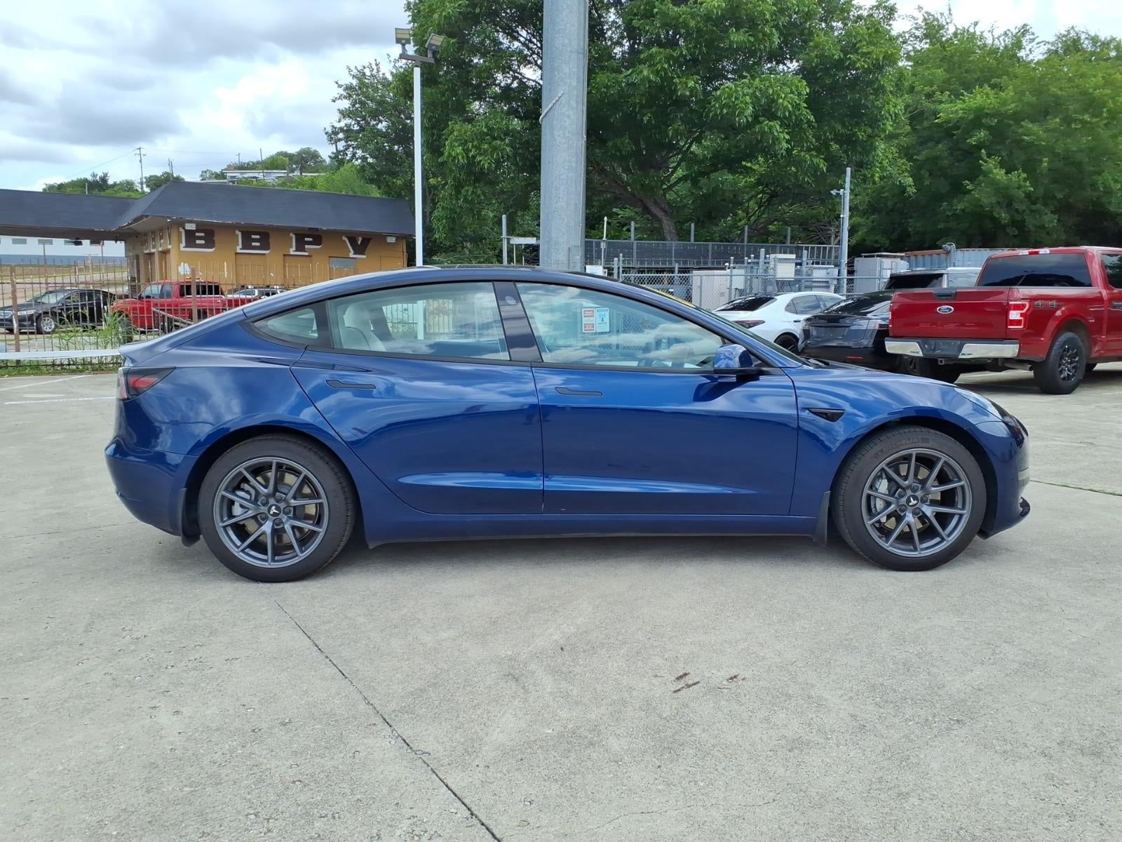 2021 Tesla Model 3 Standard Range Plus