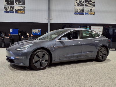 2020 Tesla Model 3 Long Range