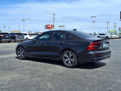 2024 Volvo S60 B5 Plus Dark Theme
