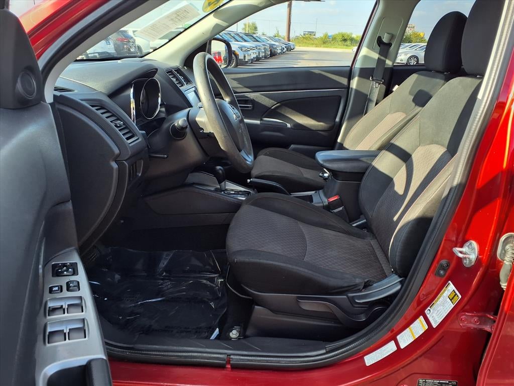 2019 Mitsubishi Outlander Sport ES