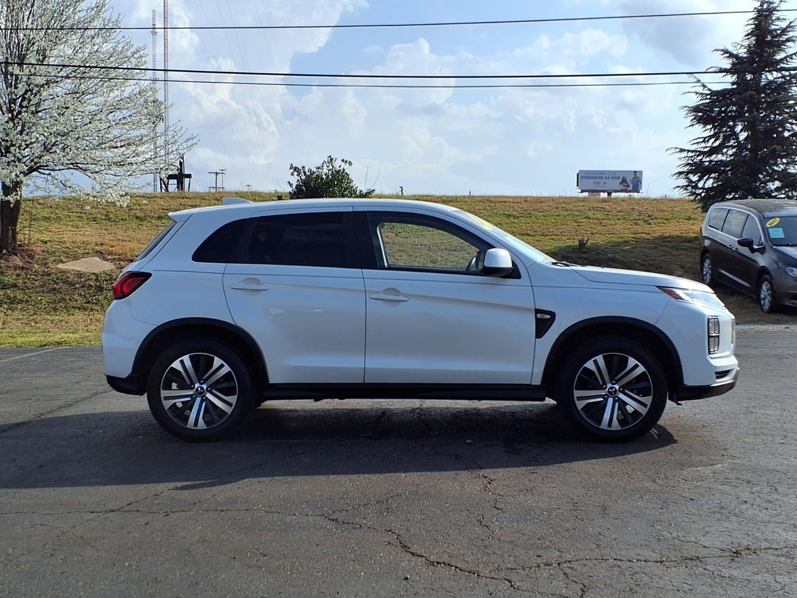 2020 Mitsubishi Outlander Sport Base