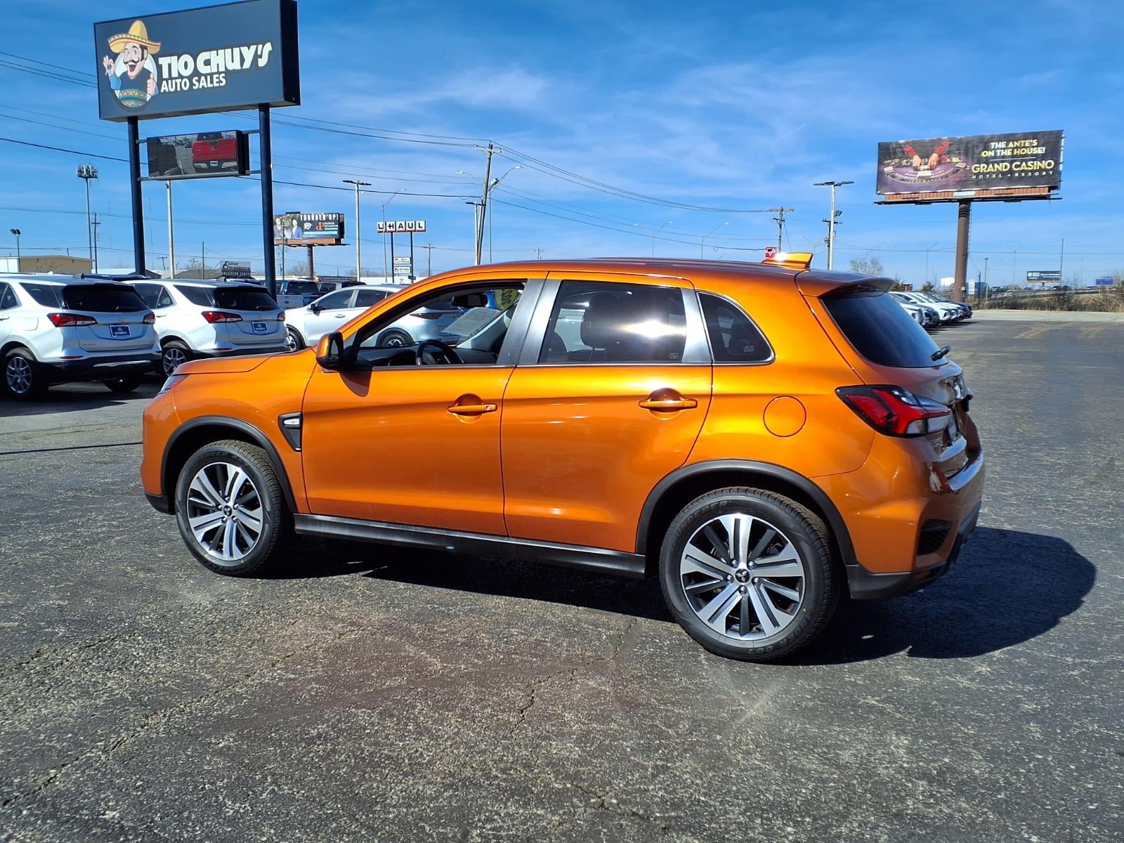2023 Mitsubishi Outlander Sport ES