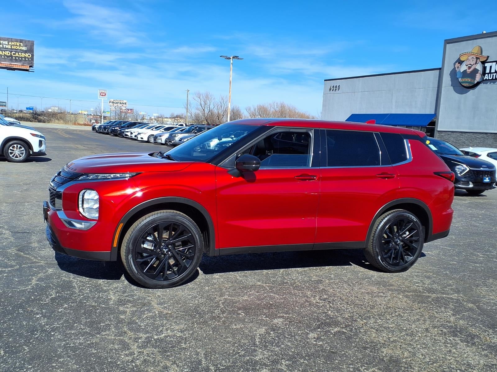 2024 Mitsubishi Outlander SE