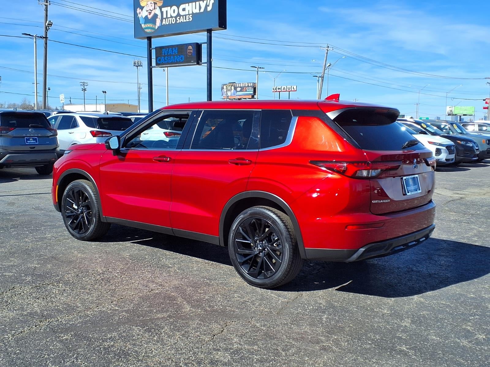 2024 Mitsubishi Outlander SE