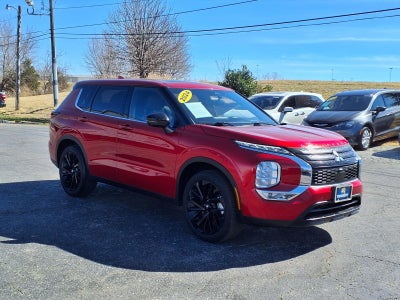 2024 Mitsubishi Outlander SE