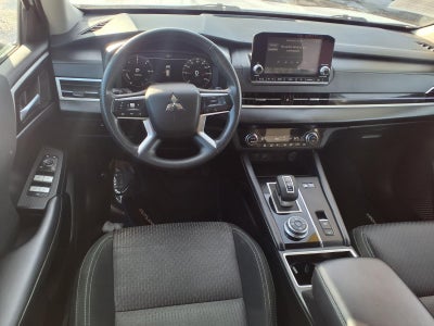 2023 Mitsubishi Outlander PHEV ES