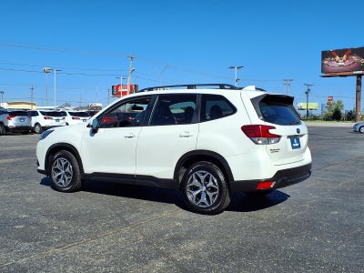2023 Subaru Forester Premium