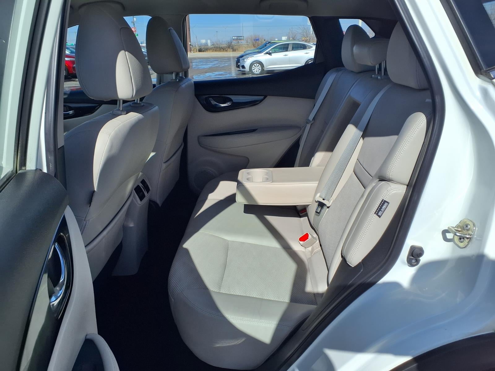 2022 Nissan Rogue Sport SV