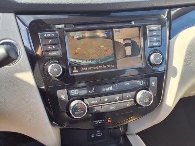 2022 Nissan Rogue Sport SV