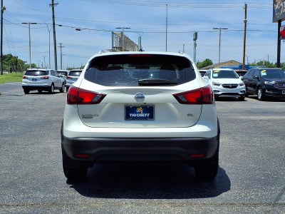 2017 Nissan Rogue Sport SL