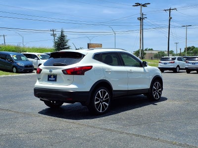 2017 Nissan Rogue Sport SL