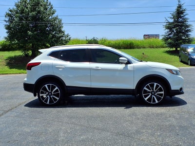 2017 Nissan Rogue Sport SL