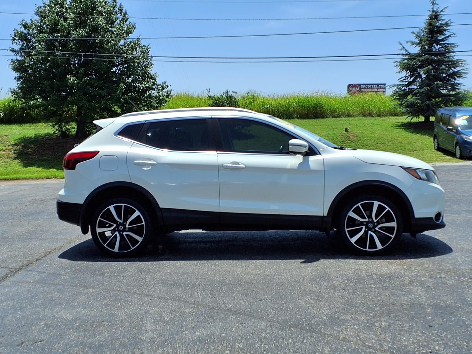 2017 Nissan Rogue Sport SL