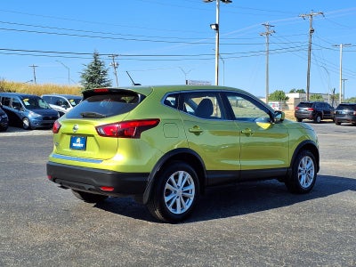 2017 Nissan Rogue Sport S
