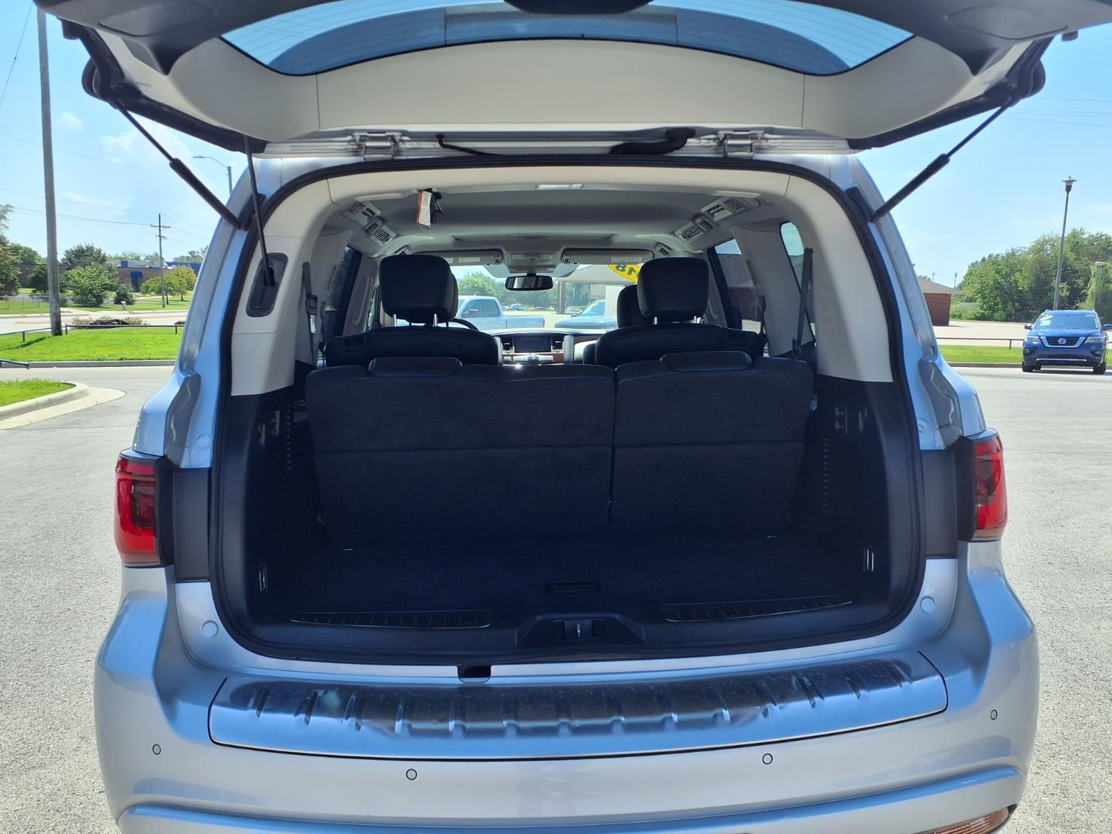 2018 INFINITI QX80 Base