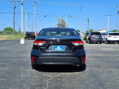 2022 Toyota Corolla LE